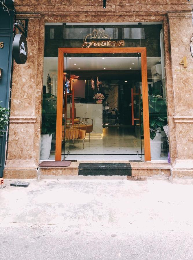 Khách sạn Me Gustas - Khách Sạn Tình Yêu 3*